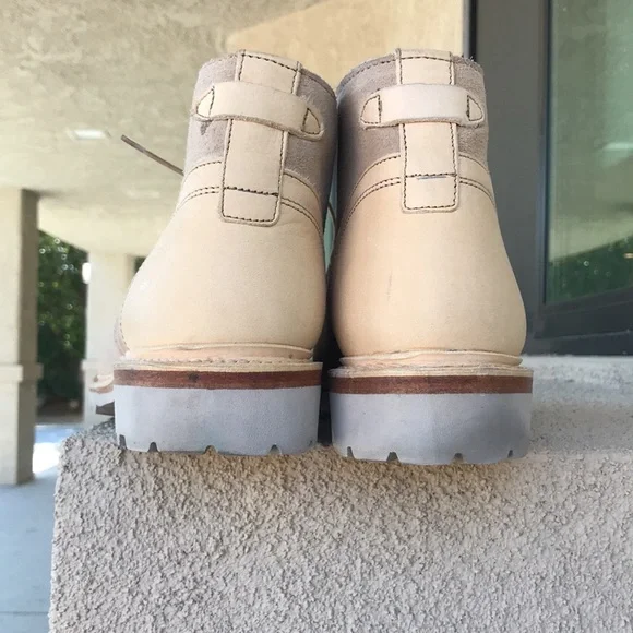 Allen Edmonds discovery suede used conditions 11.5/3E wide